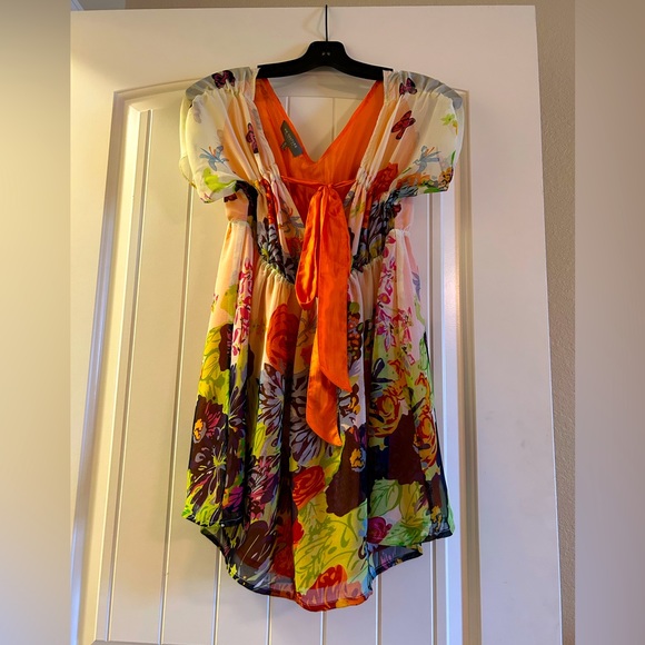 MM Couture Blouse. Floral Butterfly Tie Front, Size Small. Fully Lined. - Picture 1 of 5